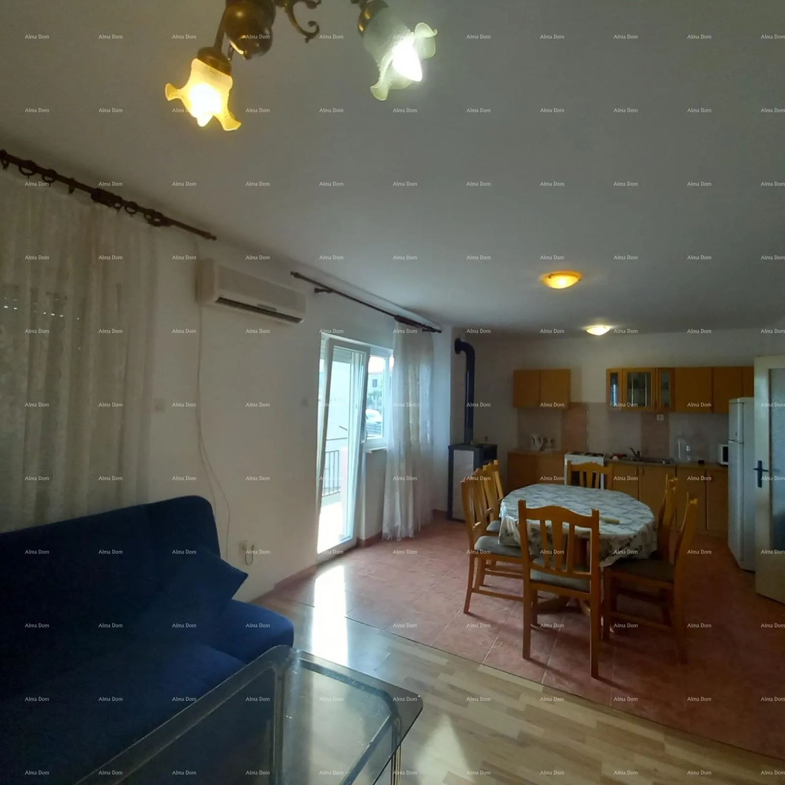 kuća prodaja, ližnjan , kuća u nizu sa tri apartmana. - slika 34