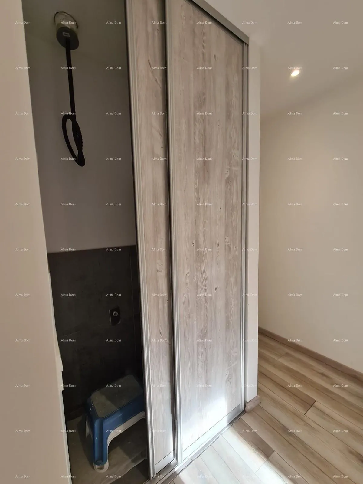 stan pula – renoviran dvosobni stan u centru, 72,83 m². stan se nalazi na glavnoj tržnici. - slika 10