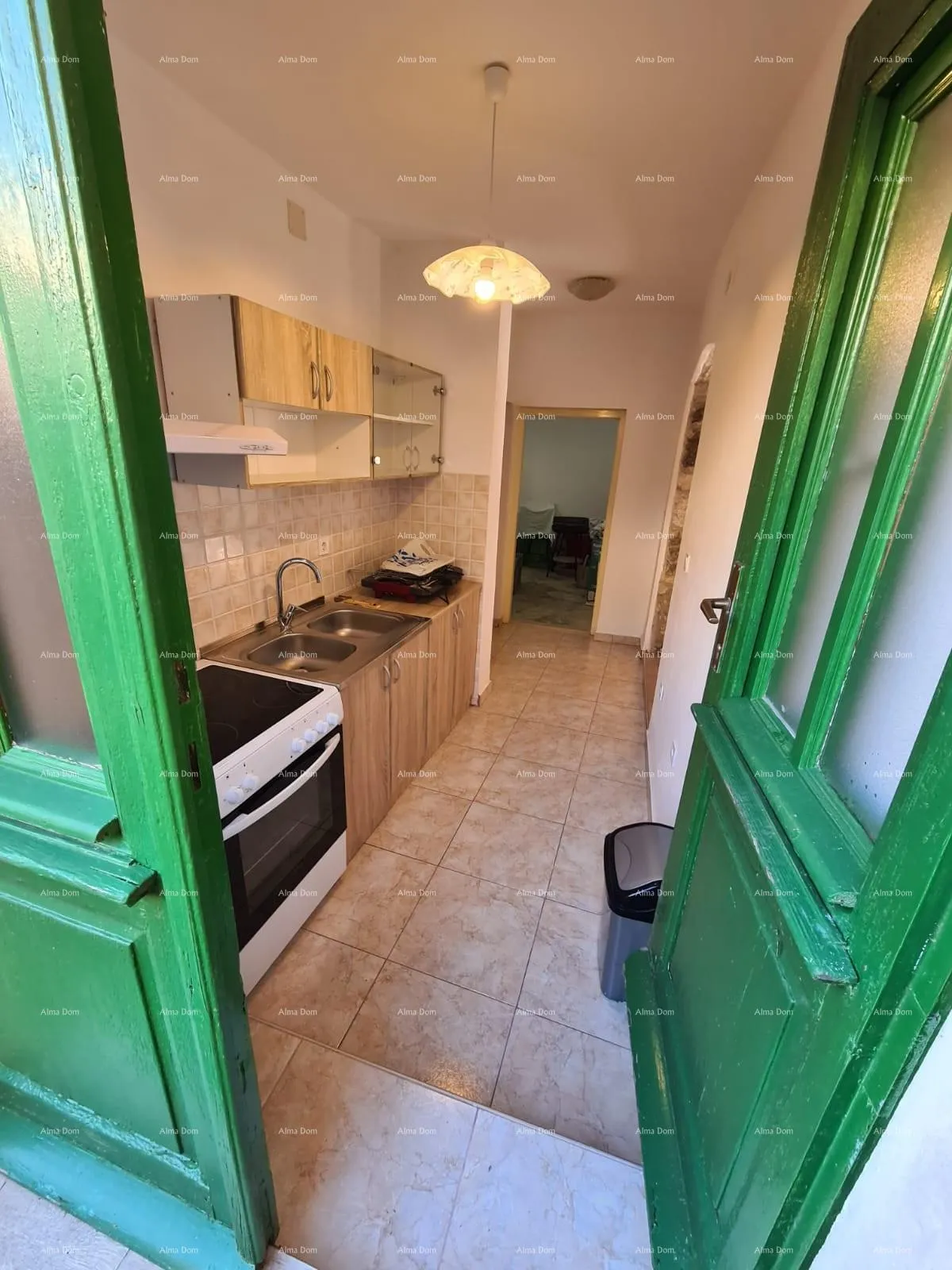 Kuća Prodaja! Dvije renovirane istarske kuće u Marčani.