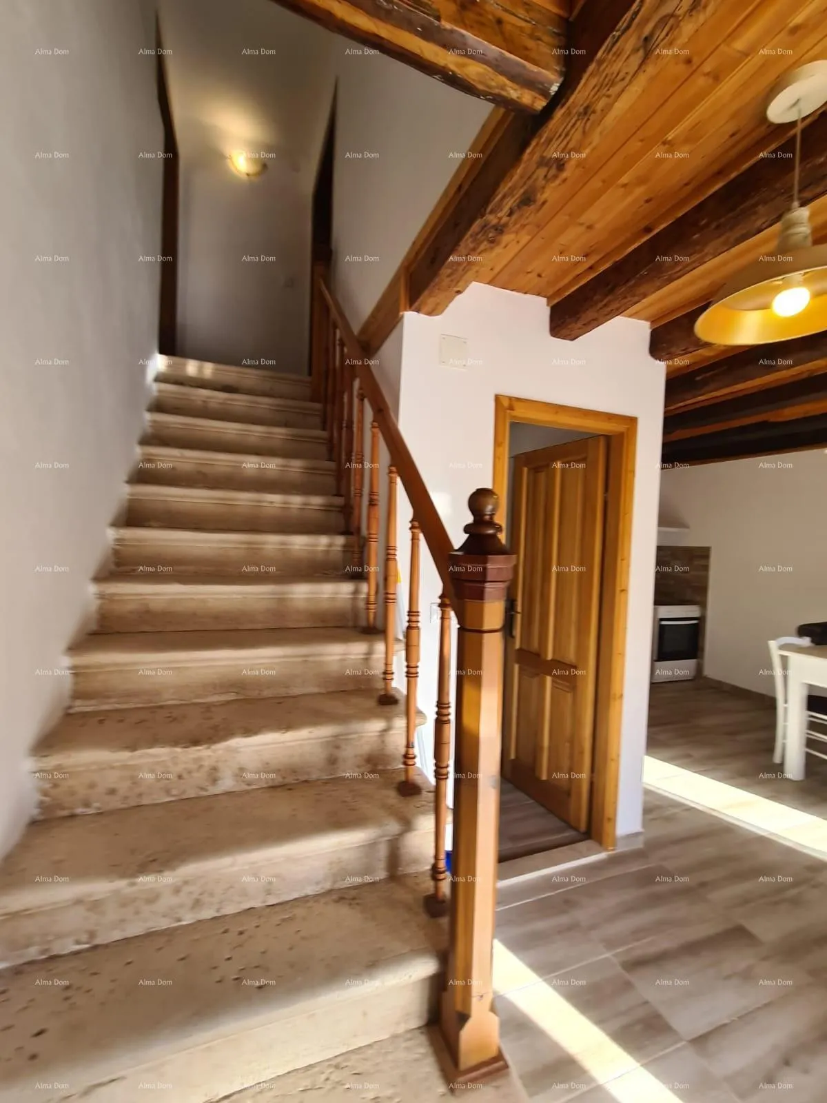 kuća prodaja! dvije renovirane istarske kuće u marčani. - slika 10