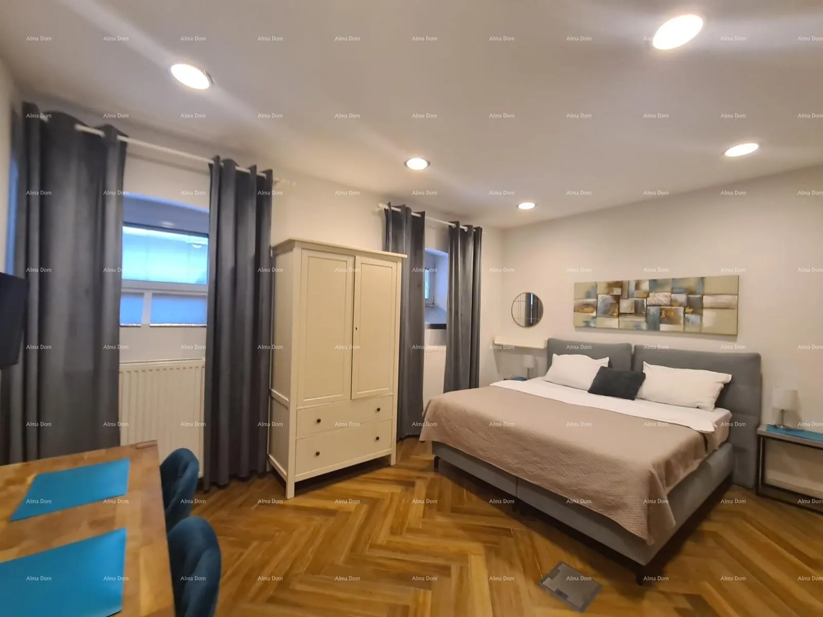 Stan PRODAJA STANA S DVA APARTMANA – PULA