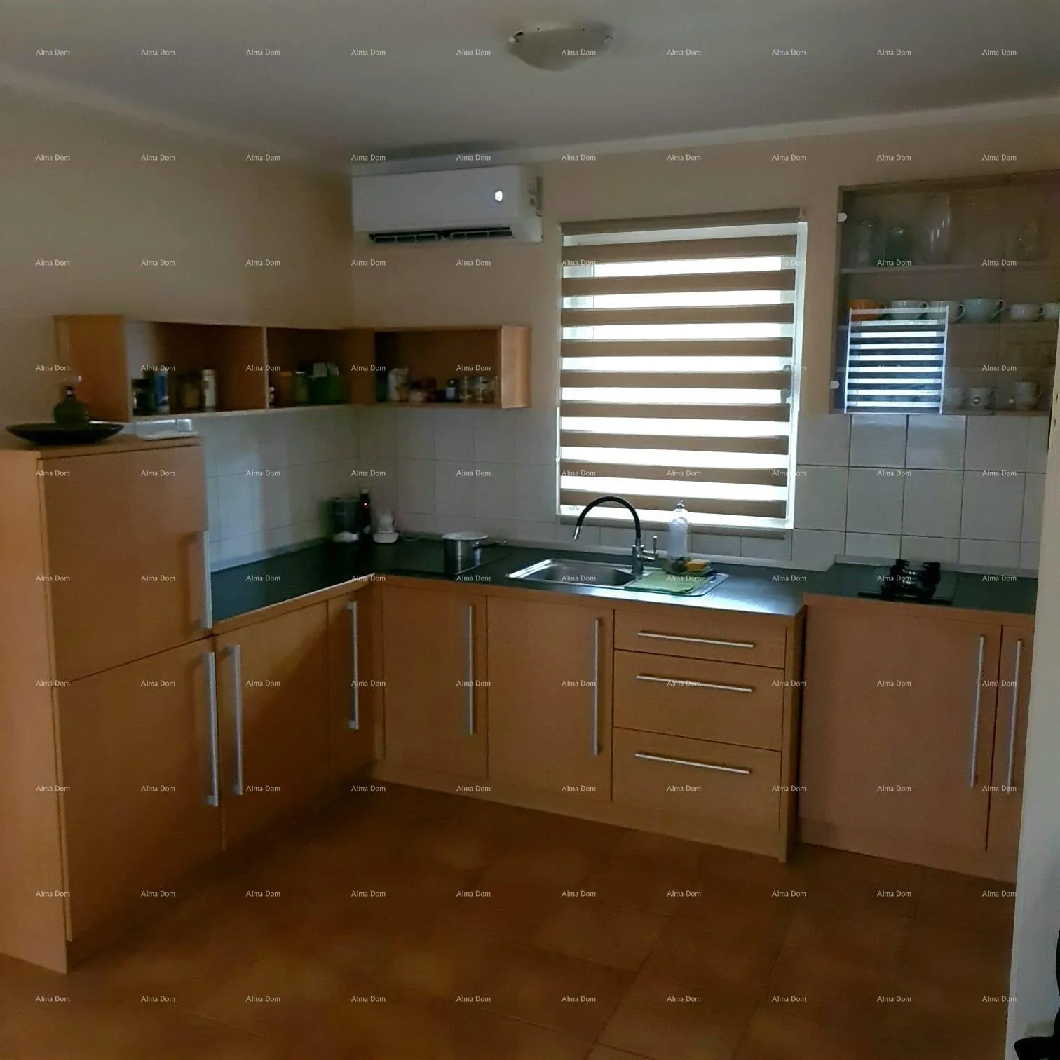 kuća prodaje se samostojeća kuća, marčana - slika 14