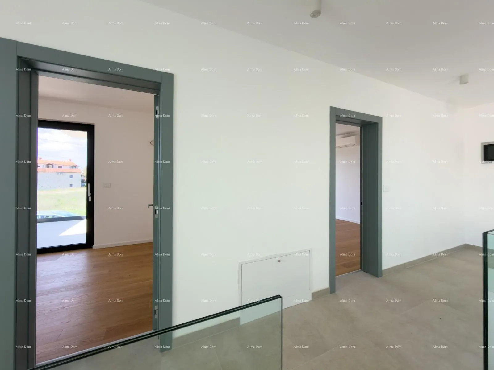 kuća nova moderna vila blizu mora! - slika 21
