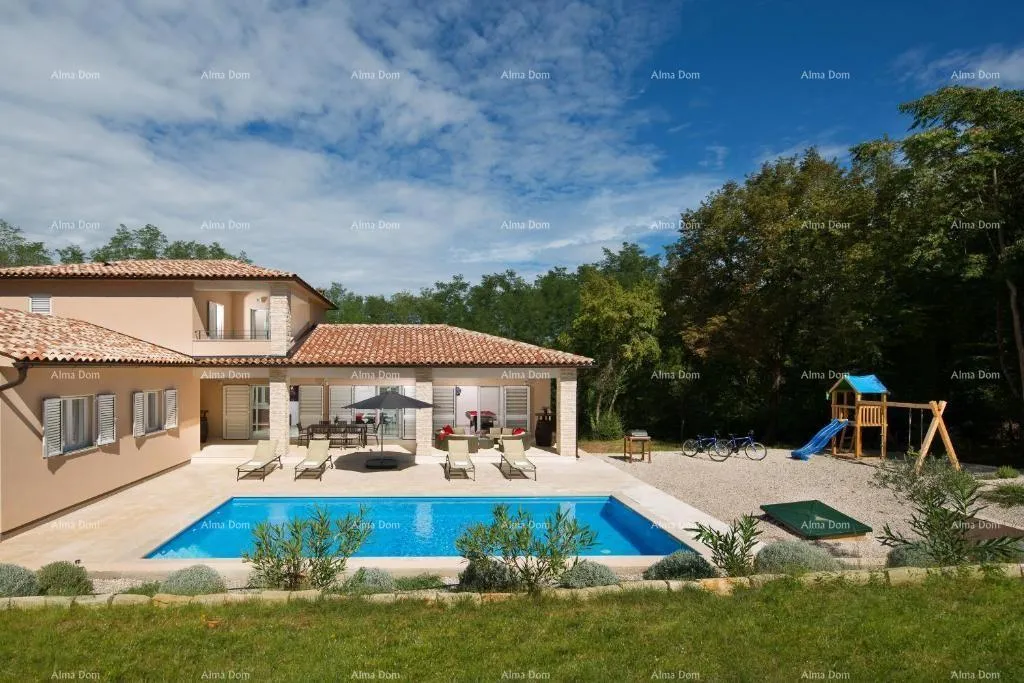 kuća prodaje se vila sa bazenom, okolica labina - slika 2