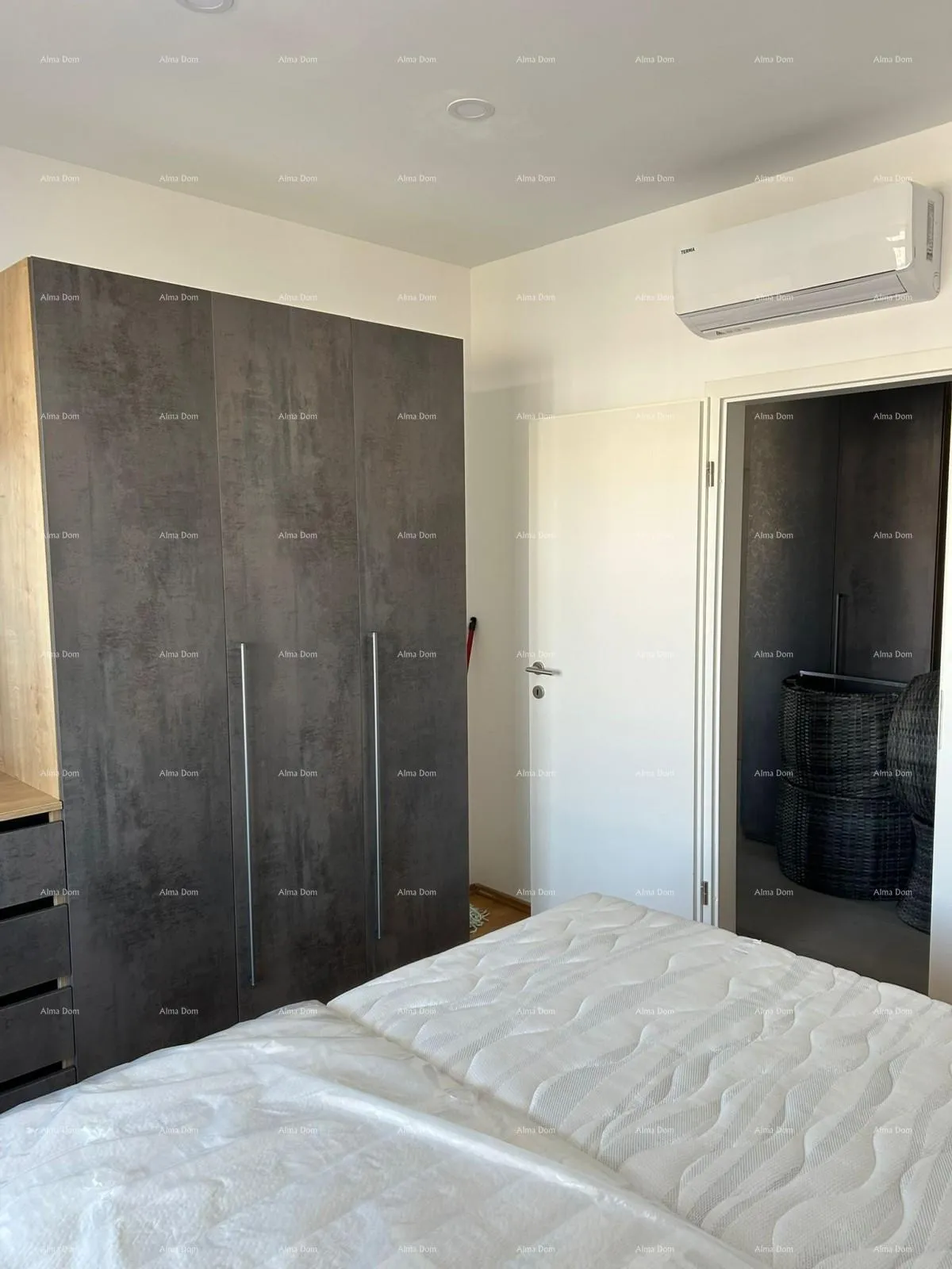 stan ekskluzivna ponuda ! medulin! novogradnja! 100 metara do medulinske šetnice i kampa. - slika 4