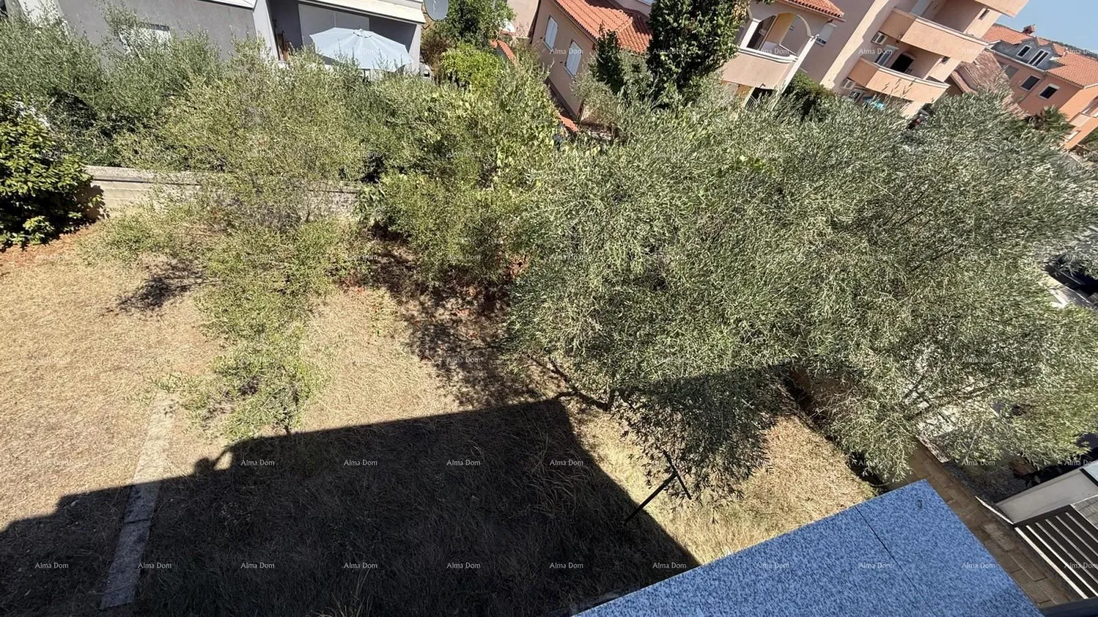 stan dva apartmana u štinjanu - slika 16