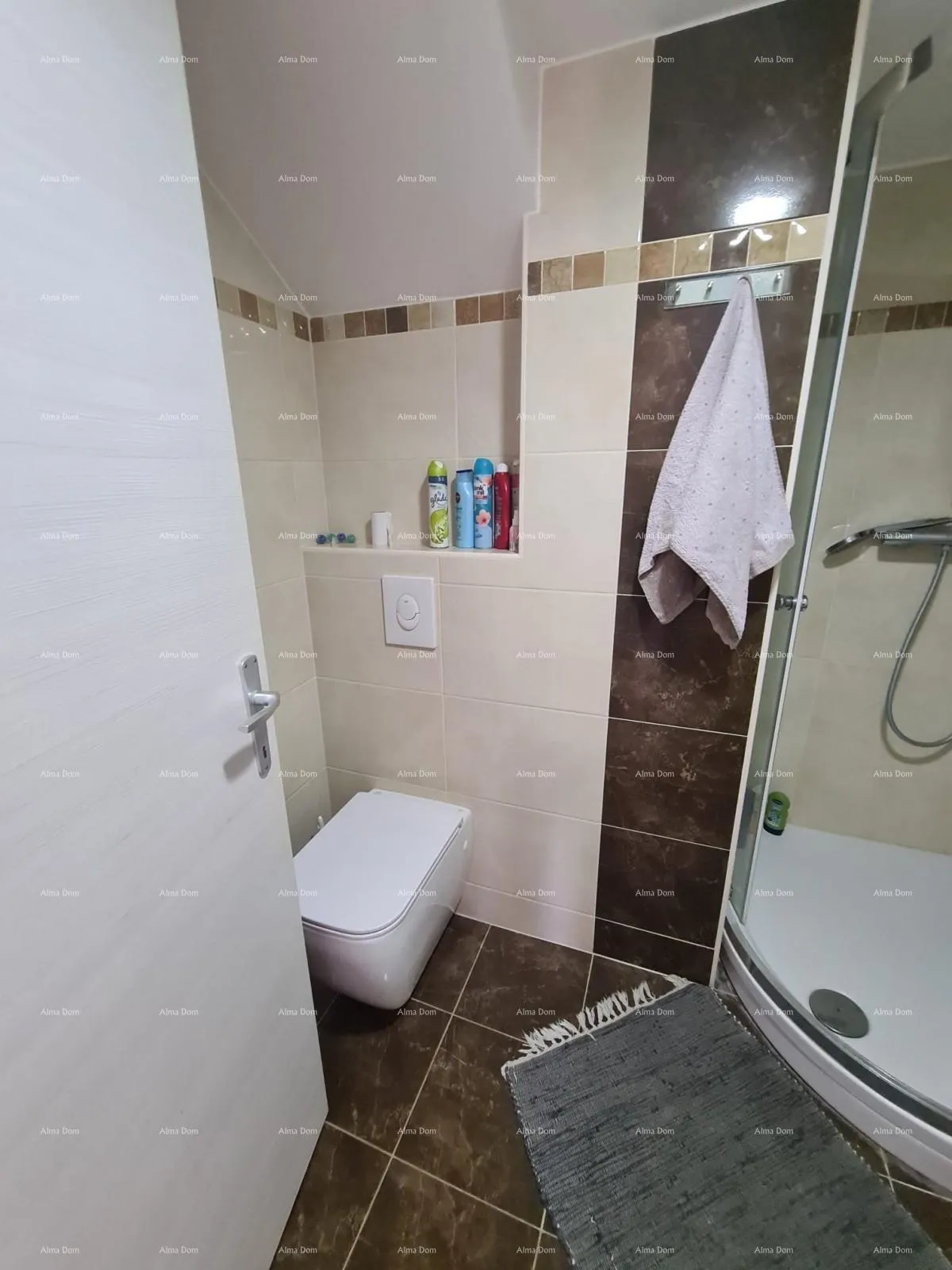 stan prodajemo stan u centru pule – 66 m² - slika 10