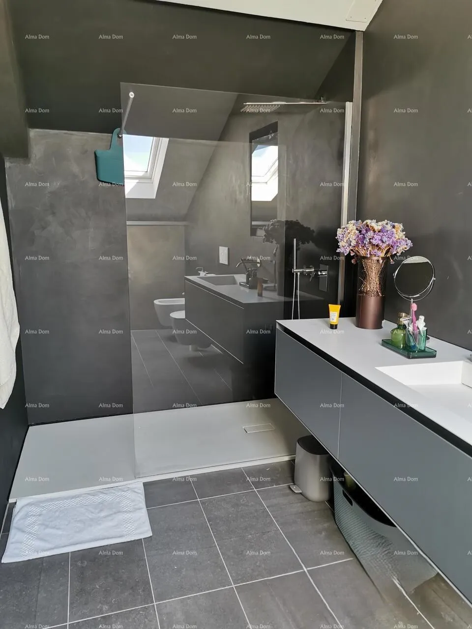stan top lokacija! dvoetažni penthouse s parkirnim mjestom i pogledom na more, umag! - slika 15