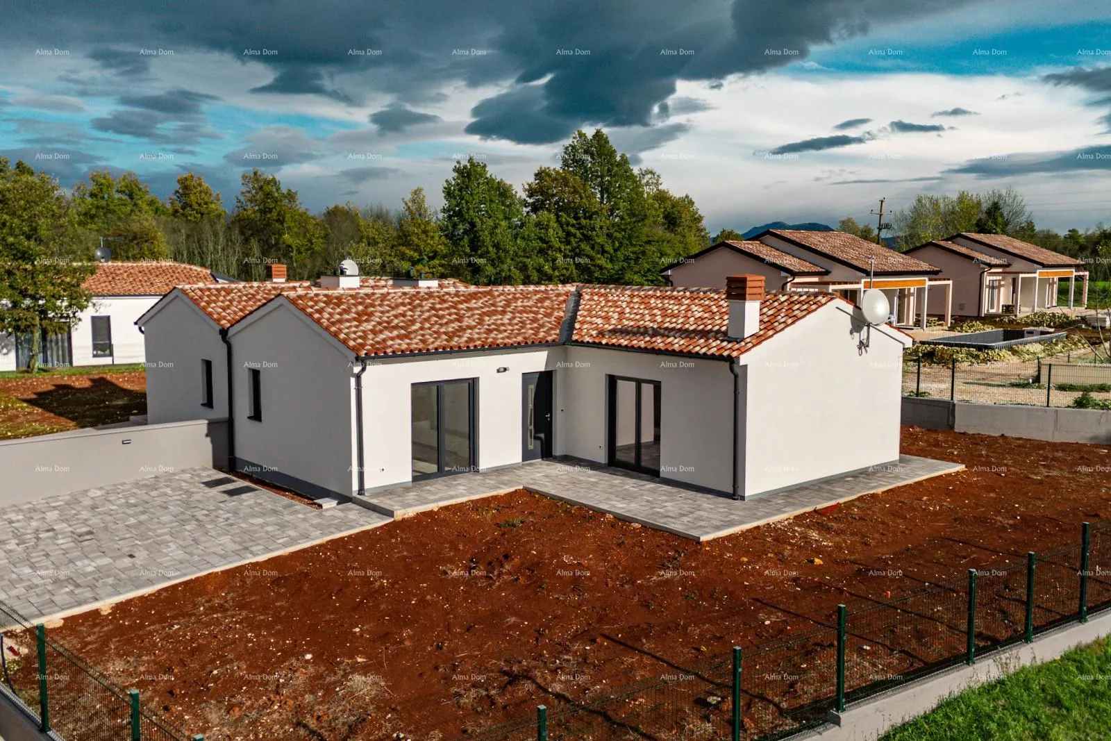 kuća barban, kožljani - novogradnja / dupleks, desni dio. ekolloško mjesto - slika 2