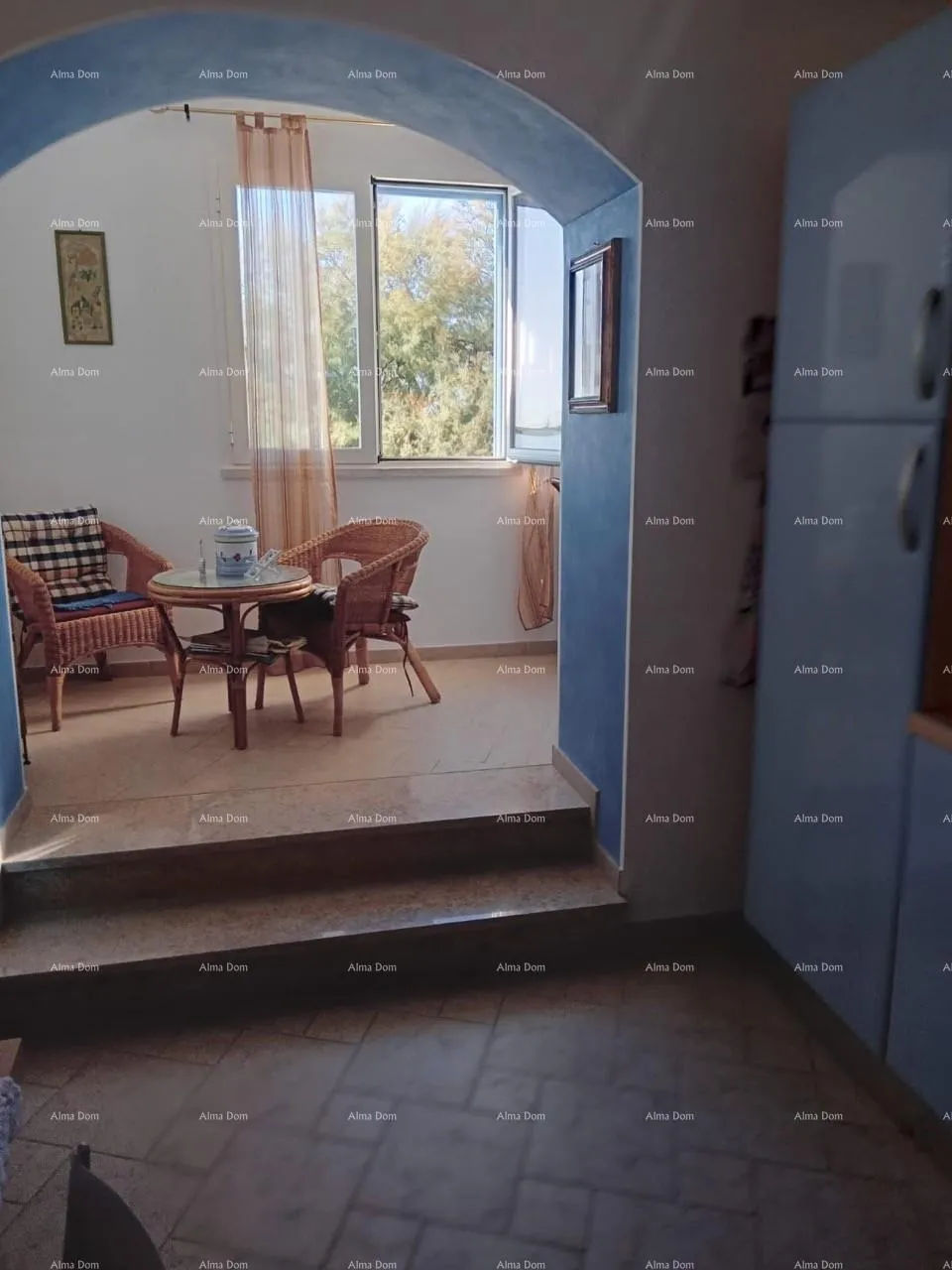 kuća blizina grada umaga. prodaje se duplex kuća, 123.65 m2 na samoj obali mora, 10 metara do mora. - slika 15