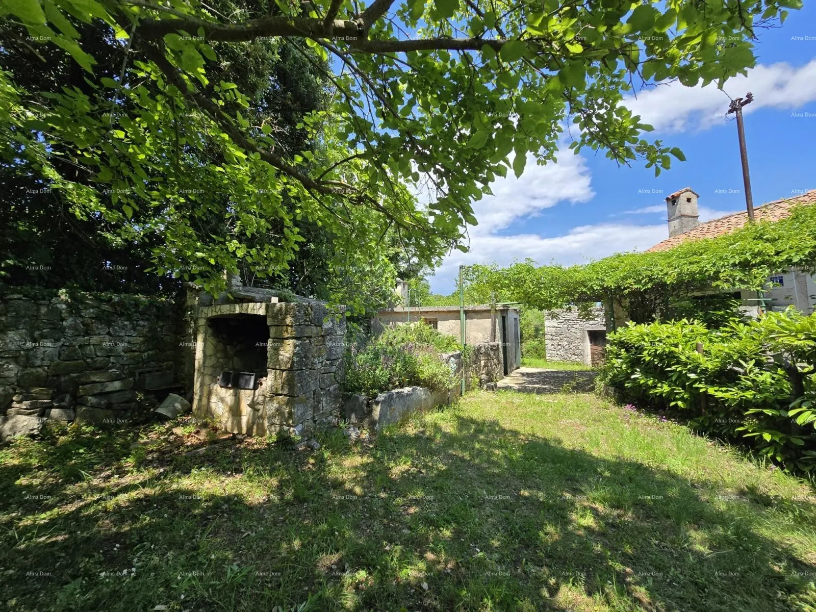 kuća rakalj, kamena kuća s 1.920 m² građevinskog zemljišta - slika 17