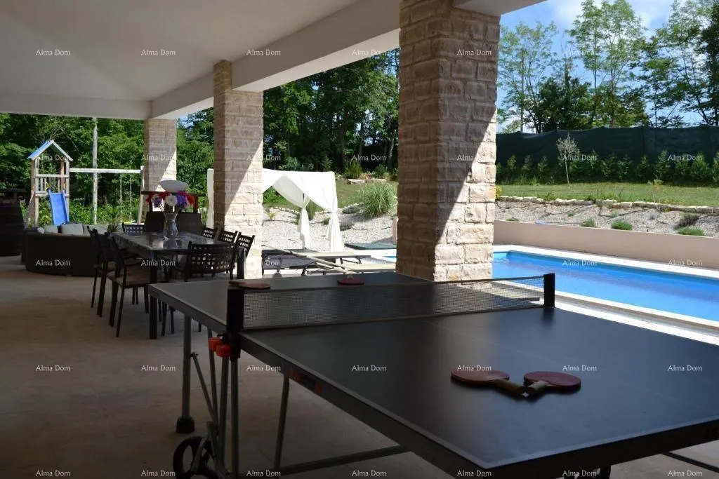 kuća prodaje se vila sa bazenom, okolica labina - slika 18