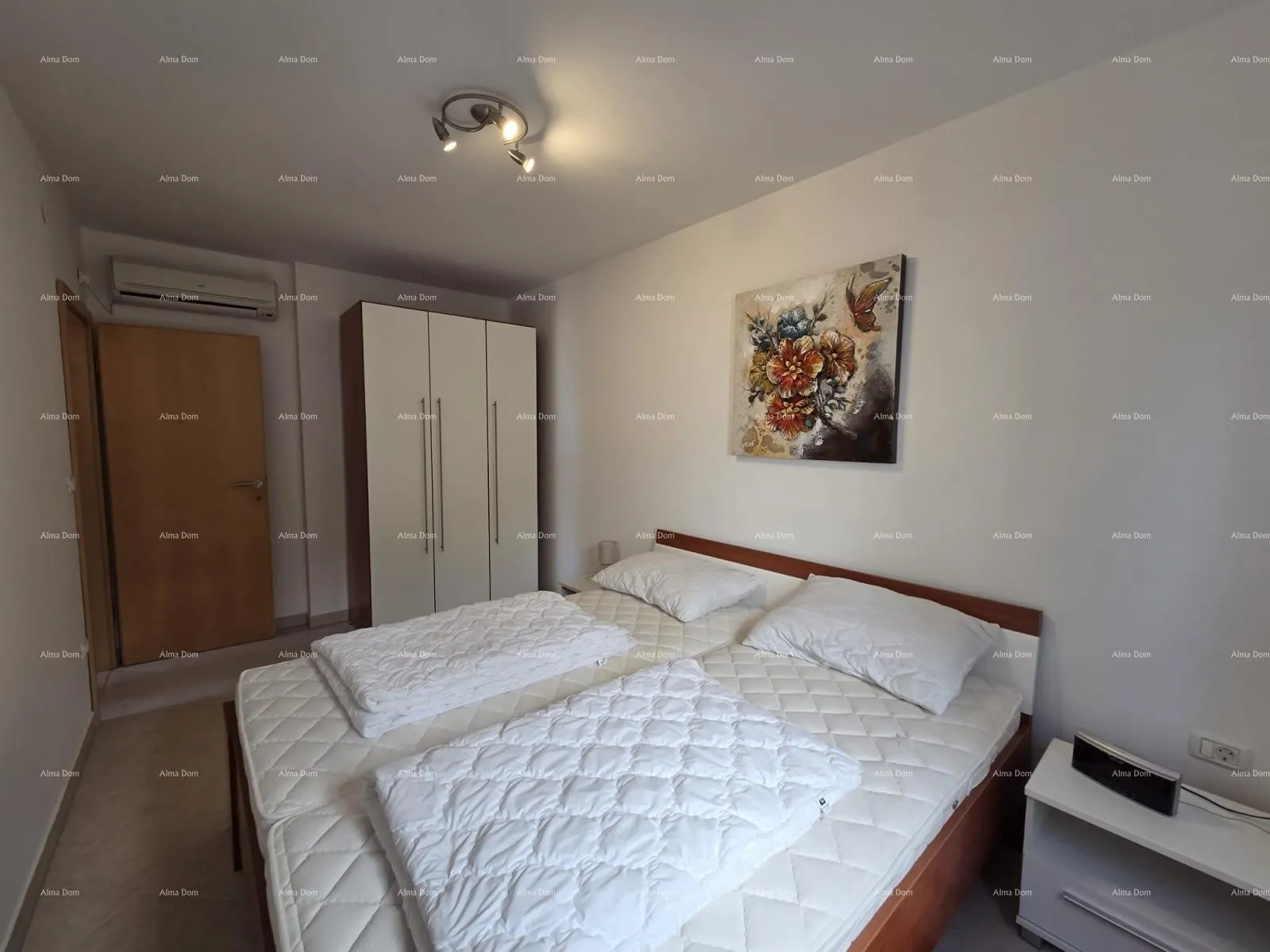 stan prodaje se šarmantan stan u prizemlju, 60 m², duga uvala - slika 19
