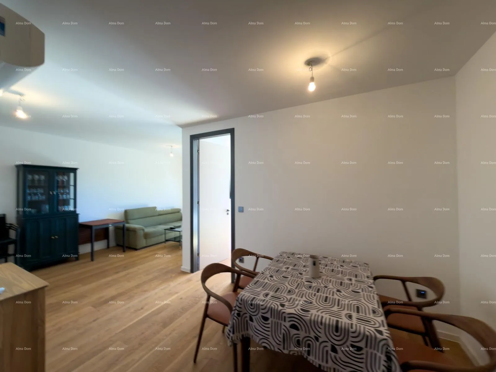 stan prodaja- luksuzni stan u neposrednoj blizni centra- smart home sustav, pula! - slika 10