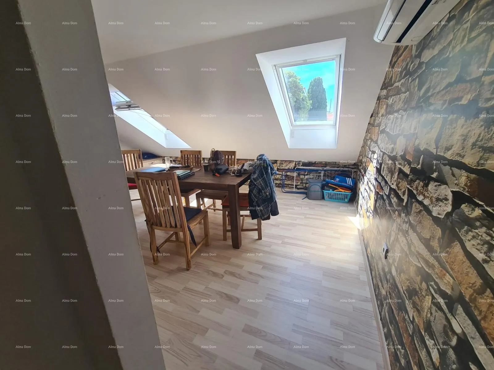 stan prodajemo stan u centru pule – 66 m² - slika 5