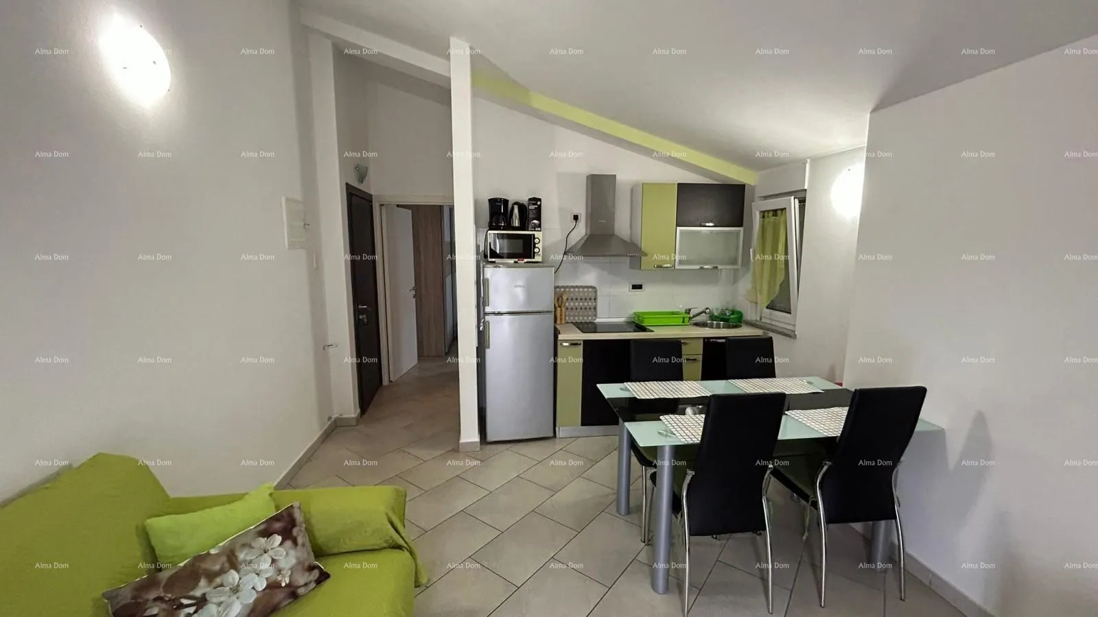 kuća prodajemo kuću sa više apartmana i bazenom. pula veli vrh. - slika 27