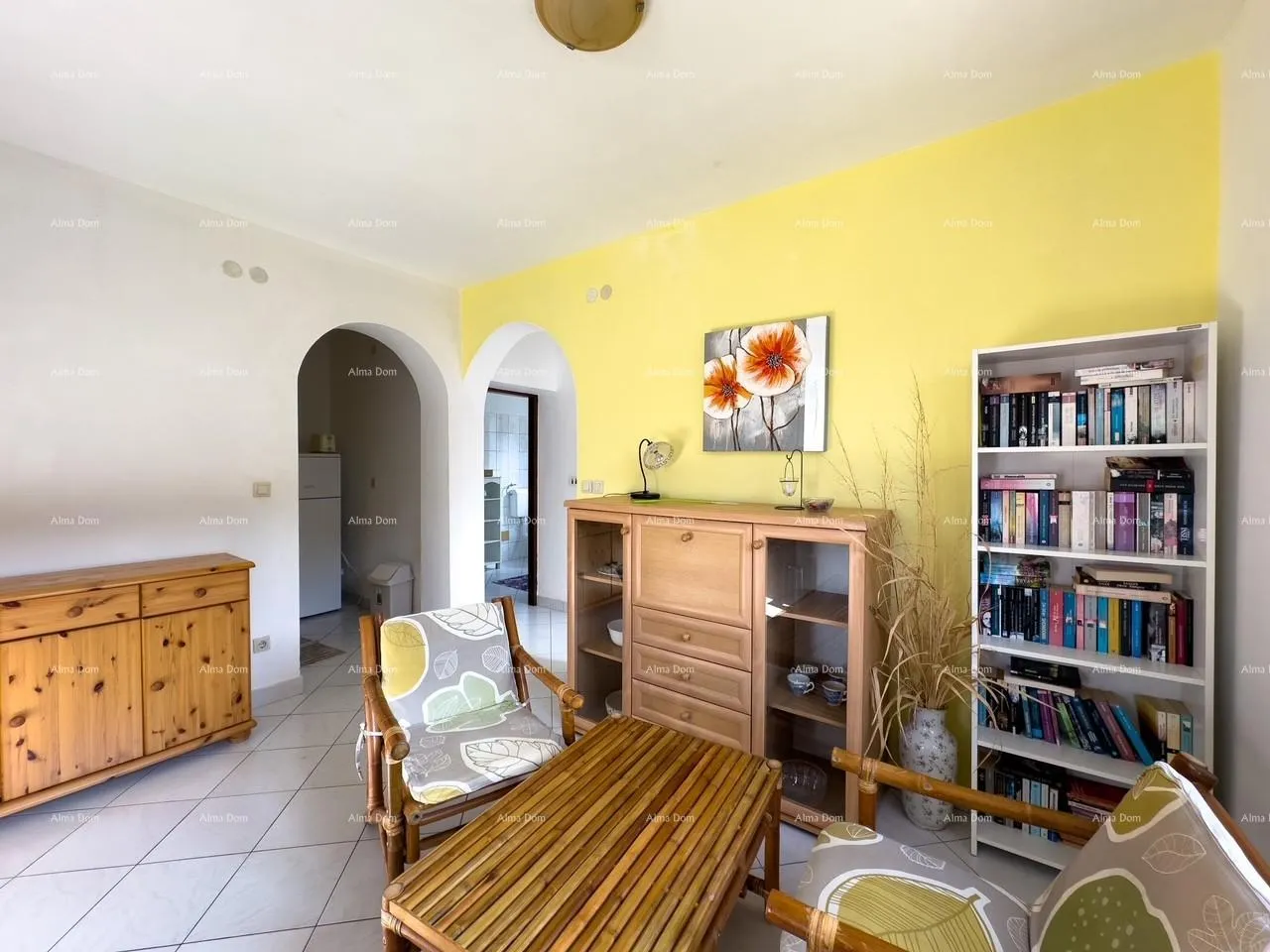 kuća prodajemo kuću sa sedam apartmana na velikoj okućnici sa bazenom i garažom. banjole - slika 10