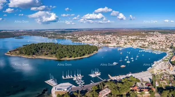 Kuća Medulin, samostojeća kuća s više stambenih jedinica – blizina mora