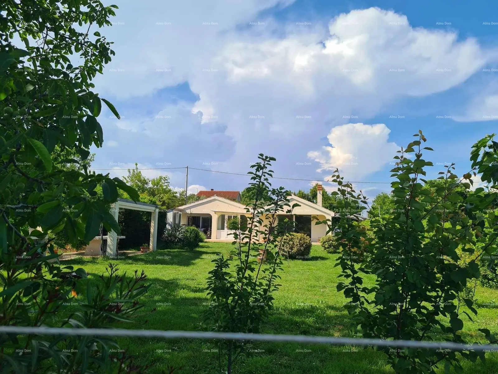 kuća blizina ližnjana u malom istarskom mjestu, samostojeća kuća površine 103 m² - slika 24