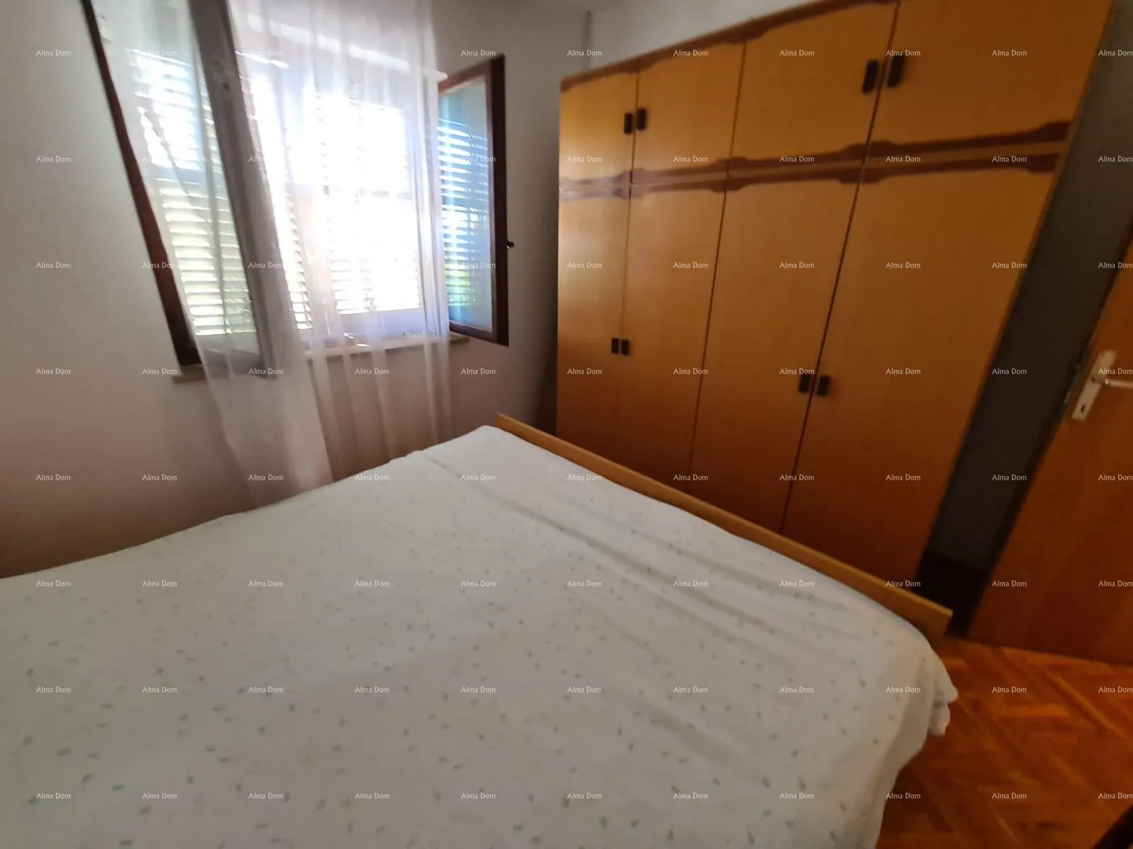 kuća prodaja kuće s dvije stambene jedinice, pomoćnim objektom i garažom, ližnjan! - slika 34