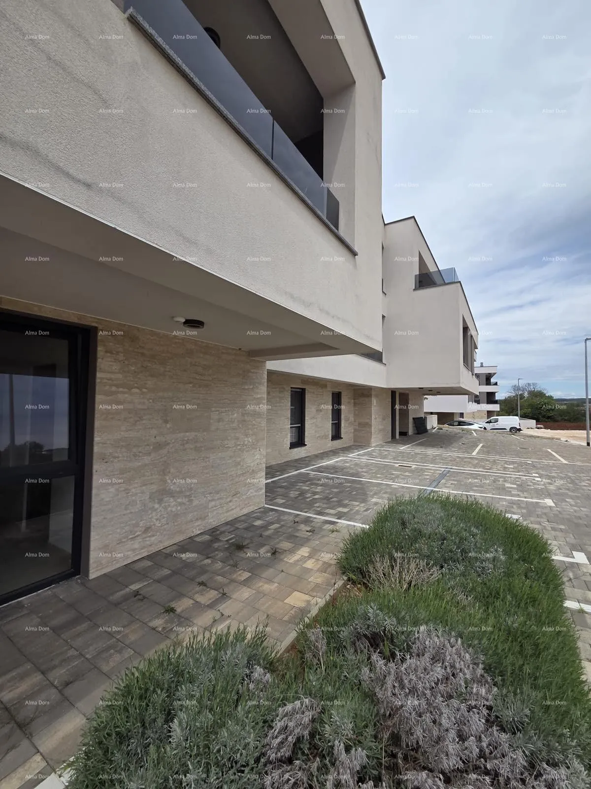 stan moderan stan 70 m2 s vrtom – štinjan, pula - slika 19
