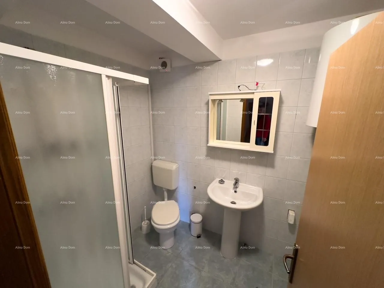 kuća prodaja renovirane kuće s pogledom na more, medulin! - slika 19