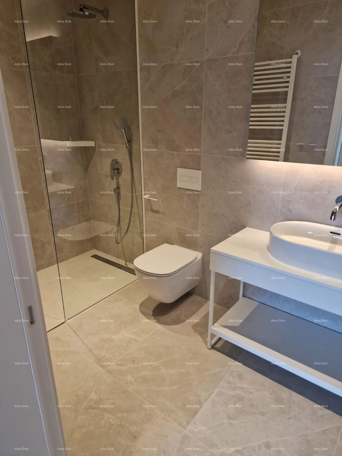 stan umag. prodajemo apartman u luksuznom aparthotelu! crveni vrh - slika 39