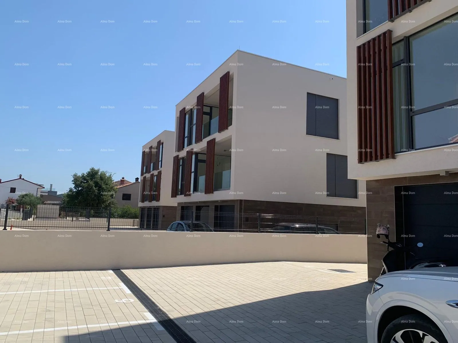 stan prodaja dvoetažnog stana s parkirnim mjestom i vrtom, rovinj! b1/b - slika 7