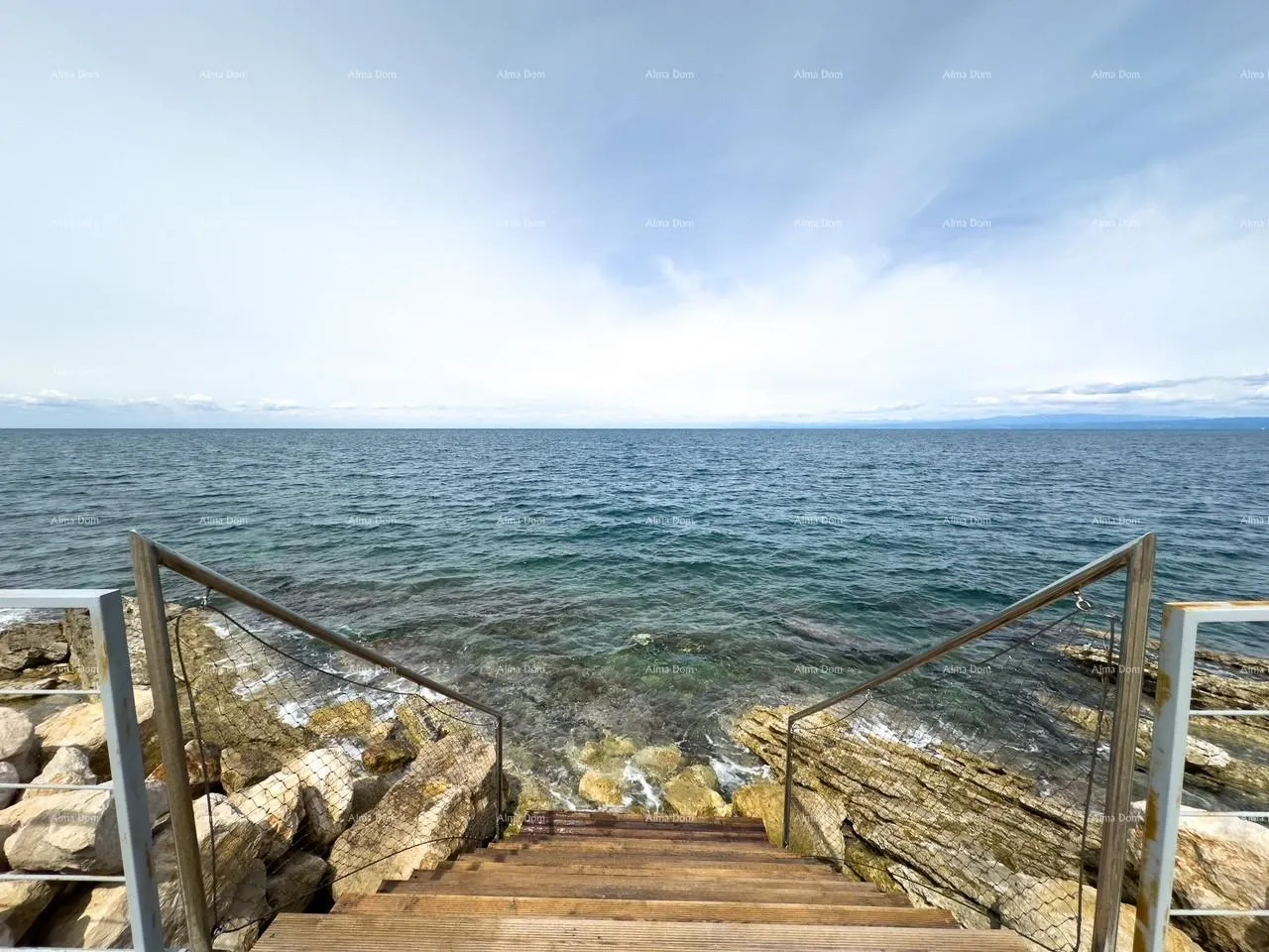 stan umag. prodajemo apartman u luksuznom aparthotelu! crveni vrh - slika 32