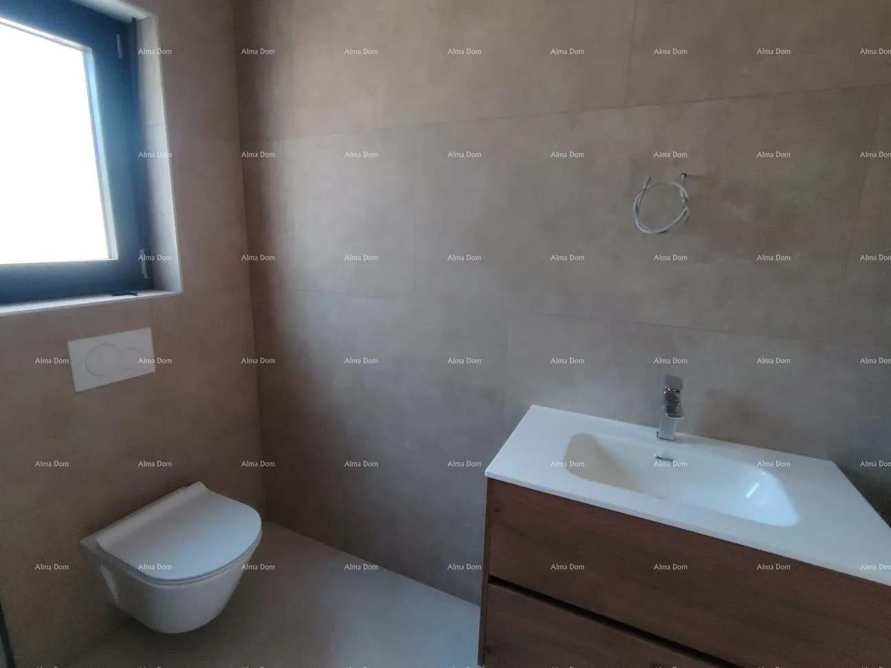 stan moderni stan u novogradnji, useljiv, 500 m od mora - slika 13