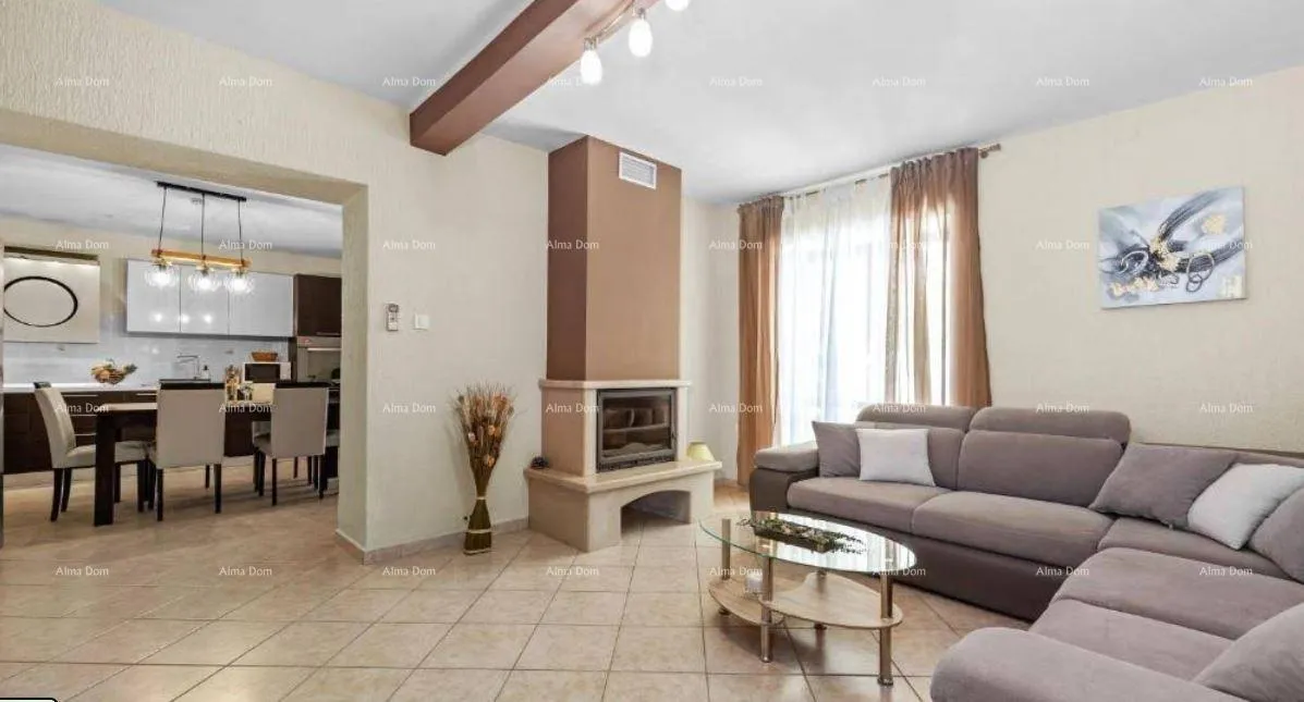 kuća vila s bazenom i konobom – hreljići, istra - slika 2