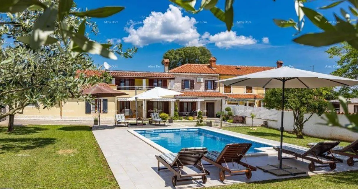 kuća vila s bazenom i konobom – hreljići, istra - slika 9