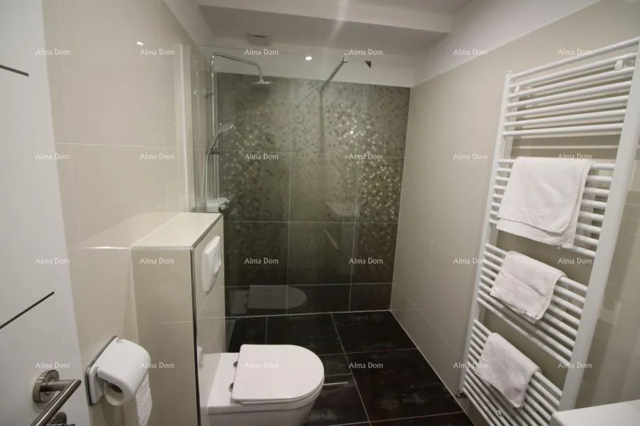 kuća pješčana uvala, vila s apartmanima blizu mora - slika 13