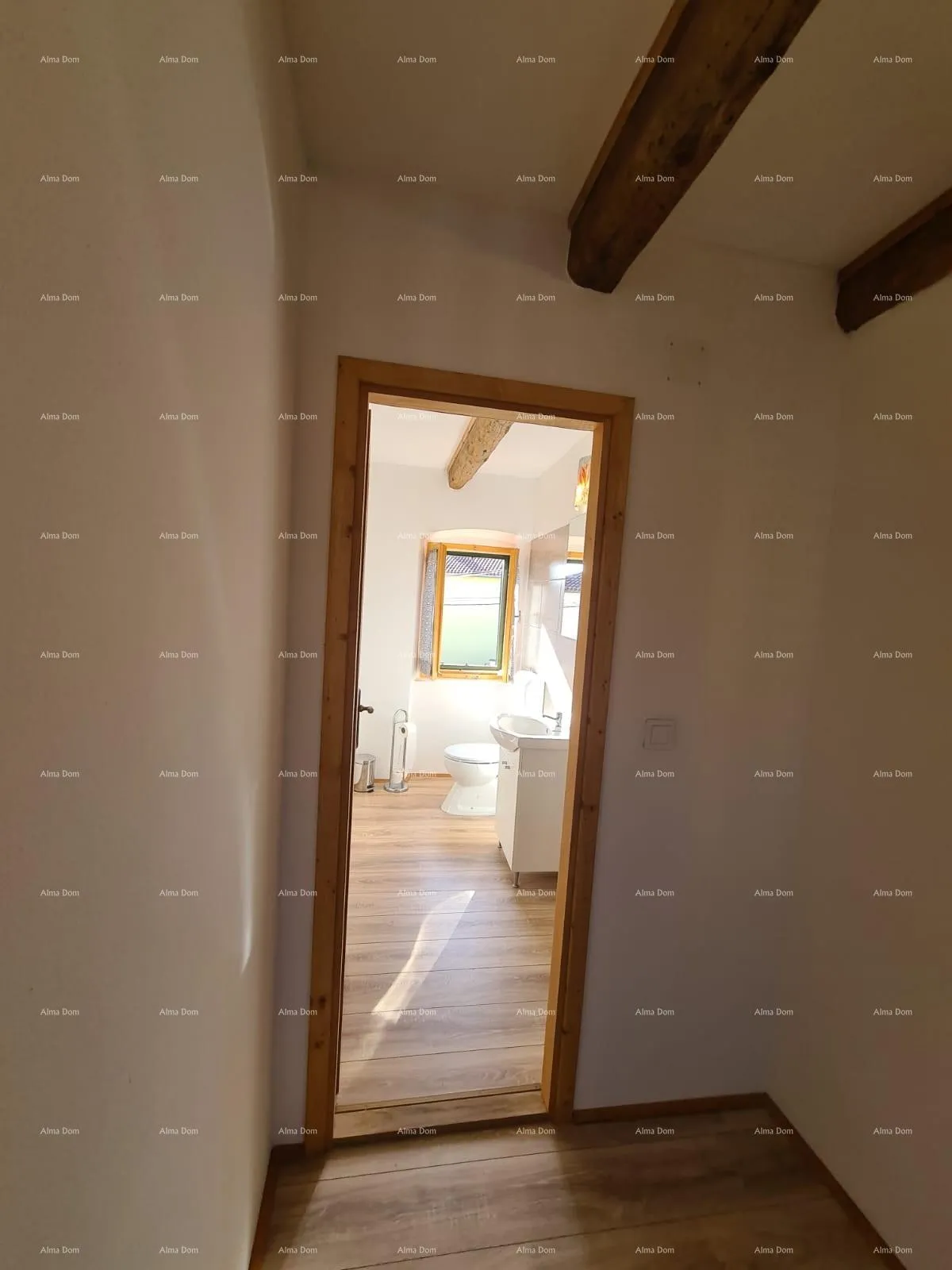 kuća prodaja! dvije renovirane istarske kuće u marčani. - slika 13