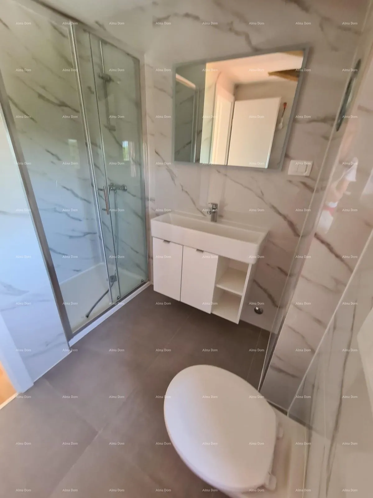 kuća renovirana kamena kuća s bazenom – mirno selo blizu svetvinčenta - slika 31