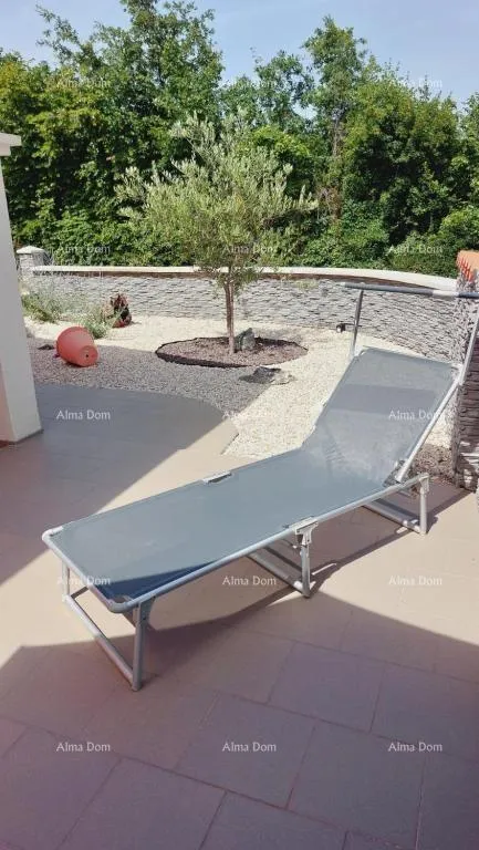 kuća kuća s prekrasnim pogledom na planine, terasa, vrt, roštilj i privatni parking. - slika 19