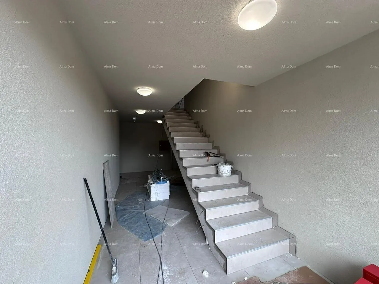 stan prodaja stanova u novom poslovno - stambenom projektu, poreč, c303-zgrada c - slika 14