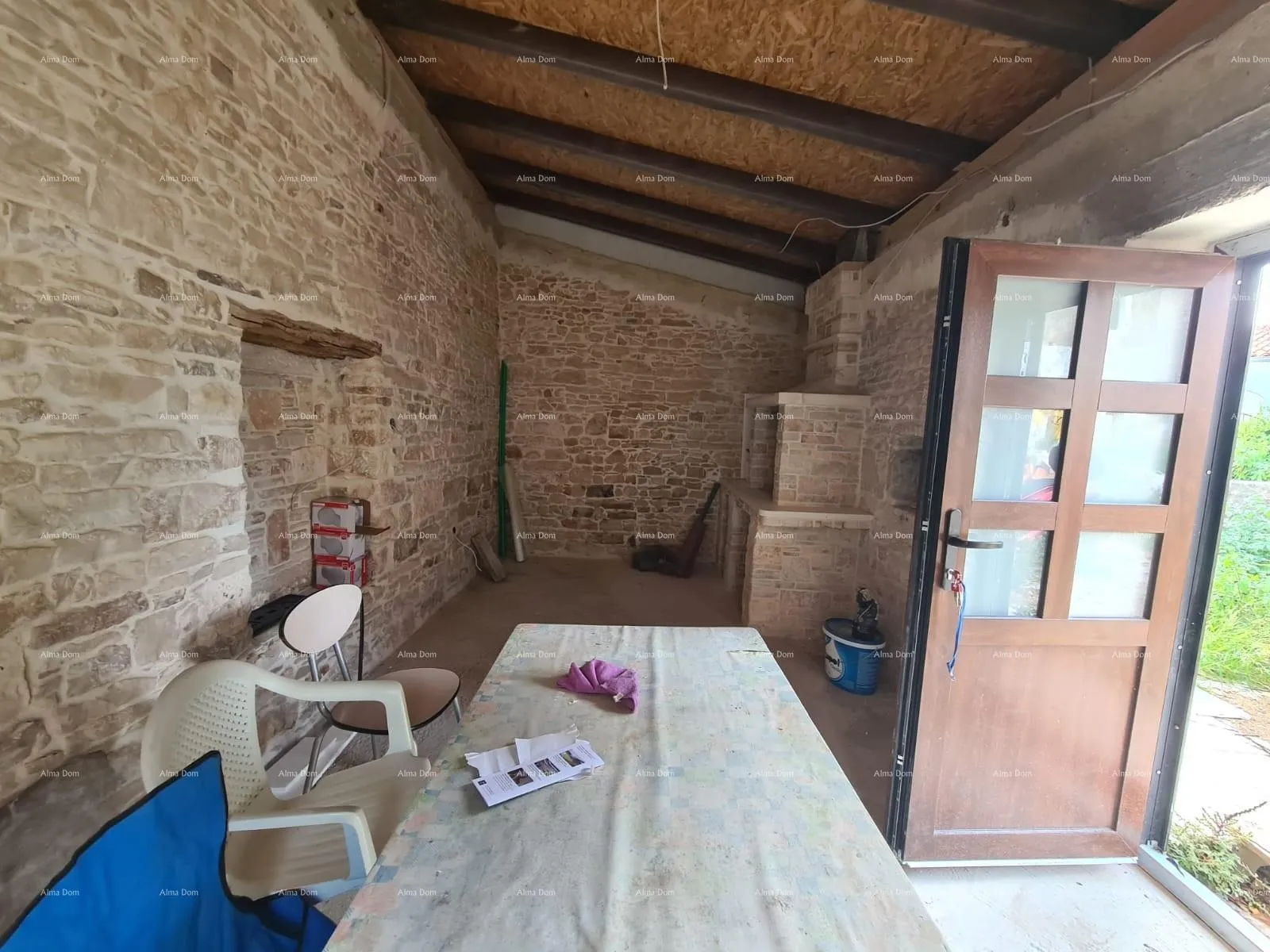 kuća prodaje se kuća s konobom u fazi renovacije, krnica! - slika 4