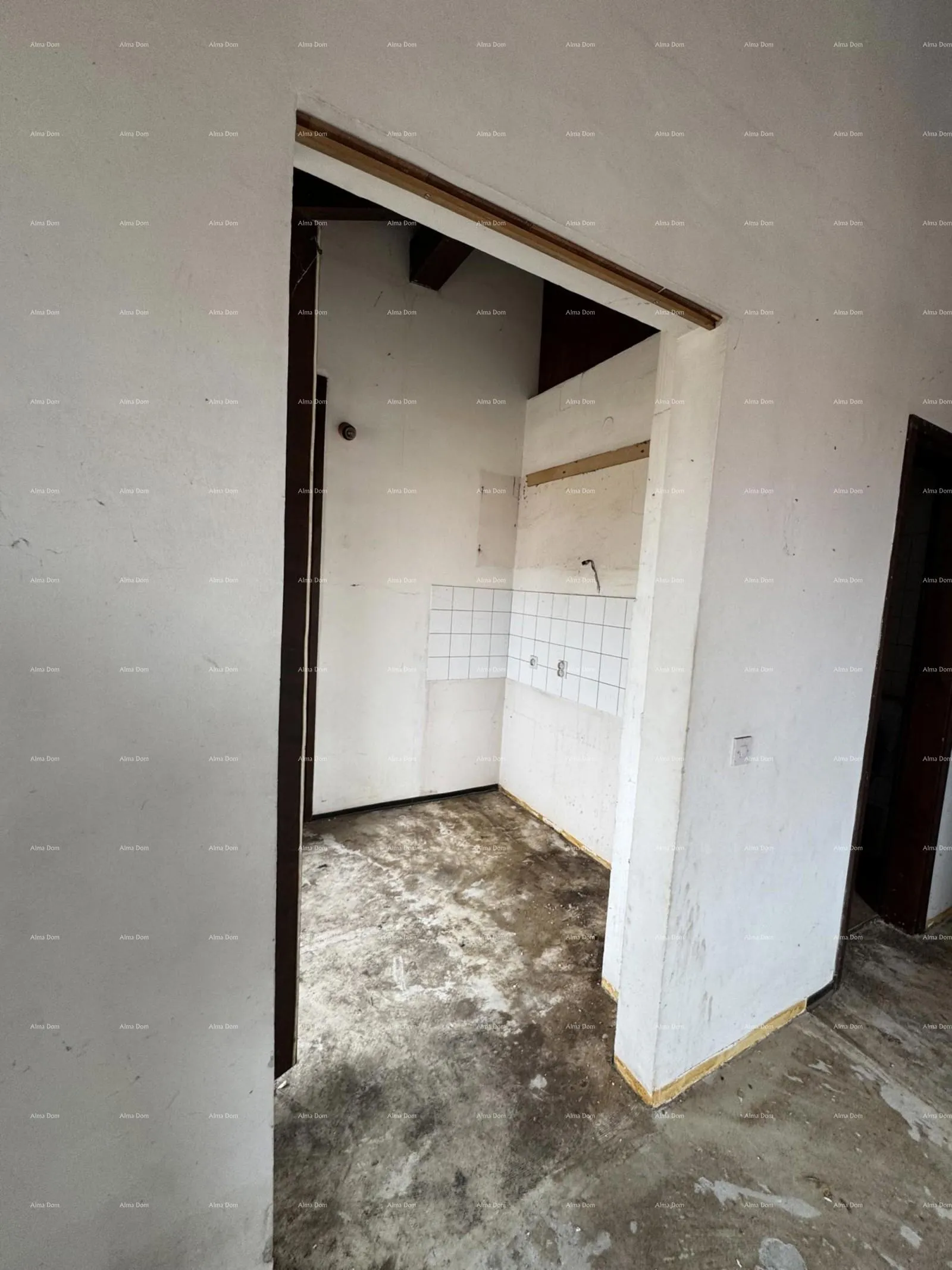 stan červar porat – 2-sobni stan s galerijom, 100 m od mora - slika 3