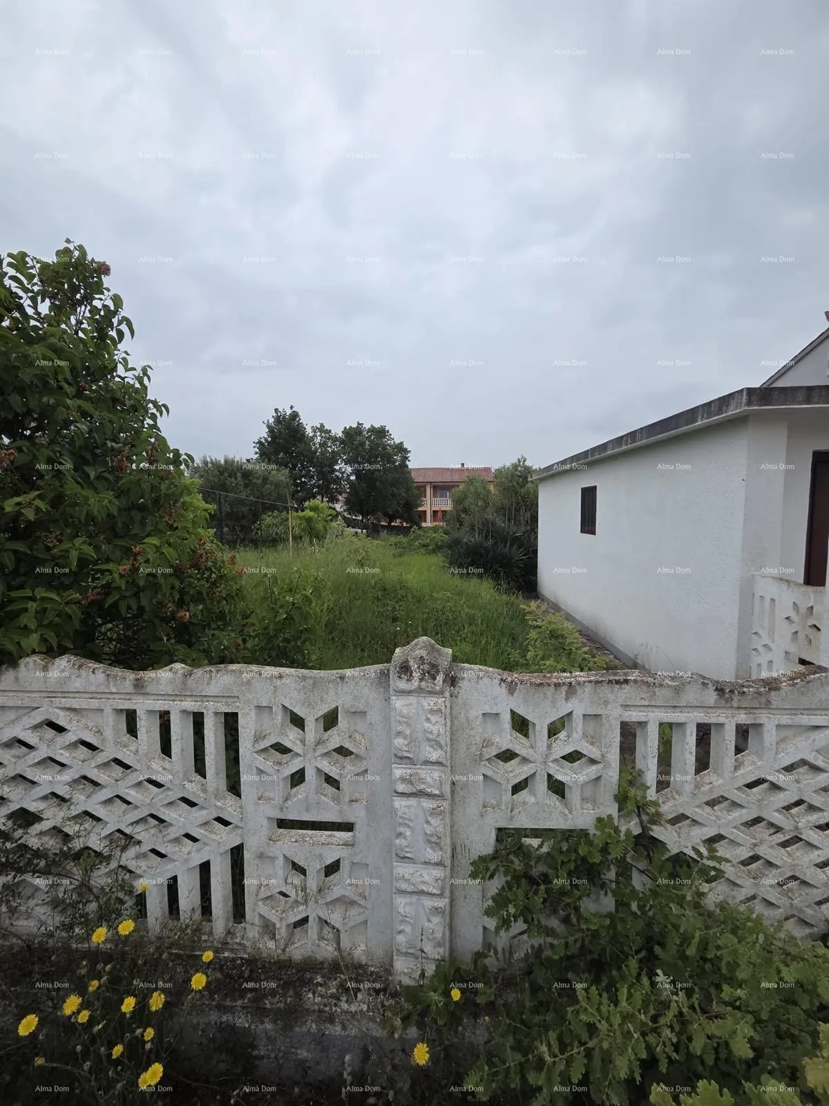 građevinsko zemljište barbariga! građevinsko zemljište sa garažom s uporabnom dozvolom! - slika 3