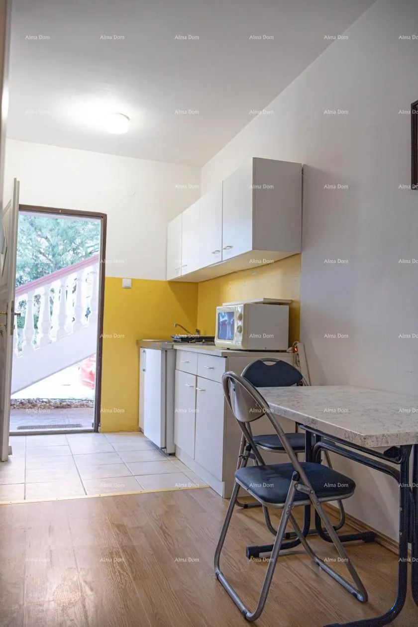 stan prizemni apartman s lođom i bazenom. medulin. - slika 3