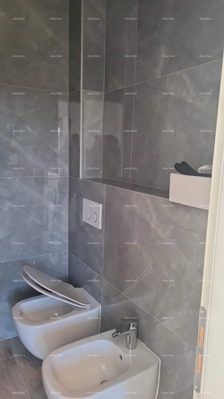 stan moderan apartman s dva parkirna mjesta, u bloku b, blizina umaga! s2 - slika 13