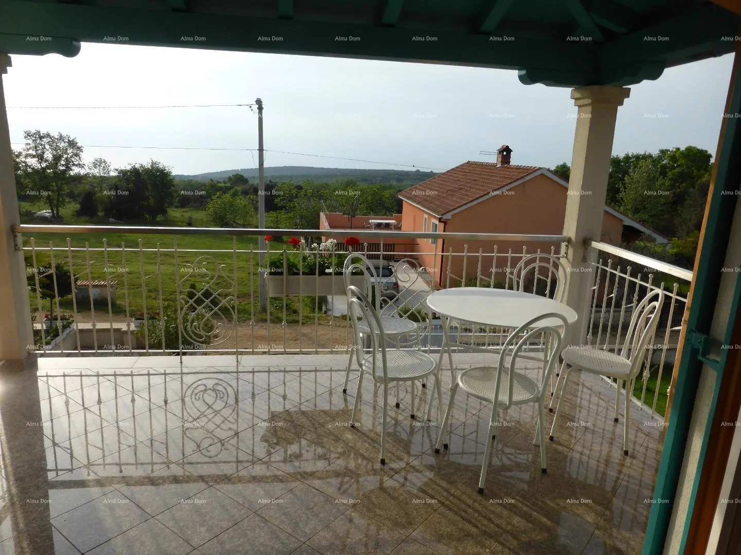 kuća prodaje se vila, blizina marčane. - slika 16