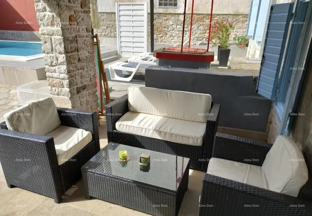 kuća top ponuda! renovirana istarska kuća s bazenom i odvojenim apartmanom, krnica! - slika 12