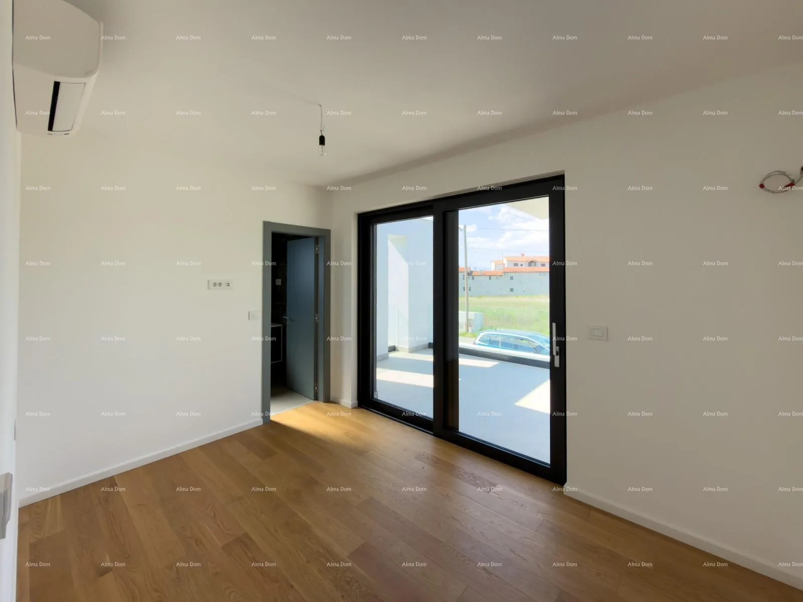 kuća nova moderna vila blizu mora! - slika 22