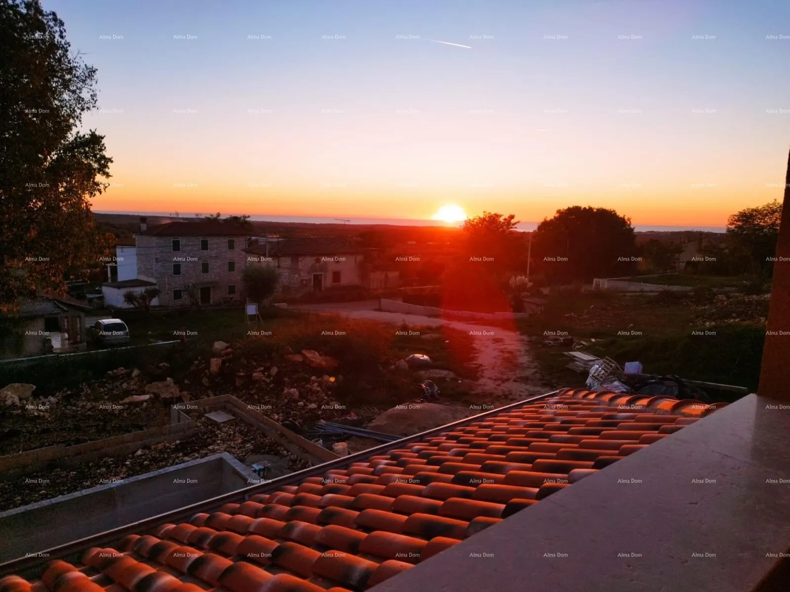 kuća kuća s bazenom i pogledom na more, kaštelir - slika 4