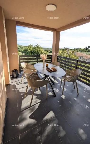 Stan BRTONIGLA, ISTRA – Moderan 3-soban apartman s vrtom i dva parkirna mjesta