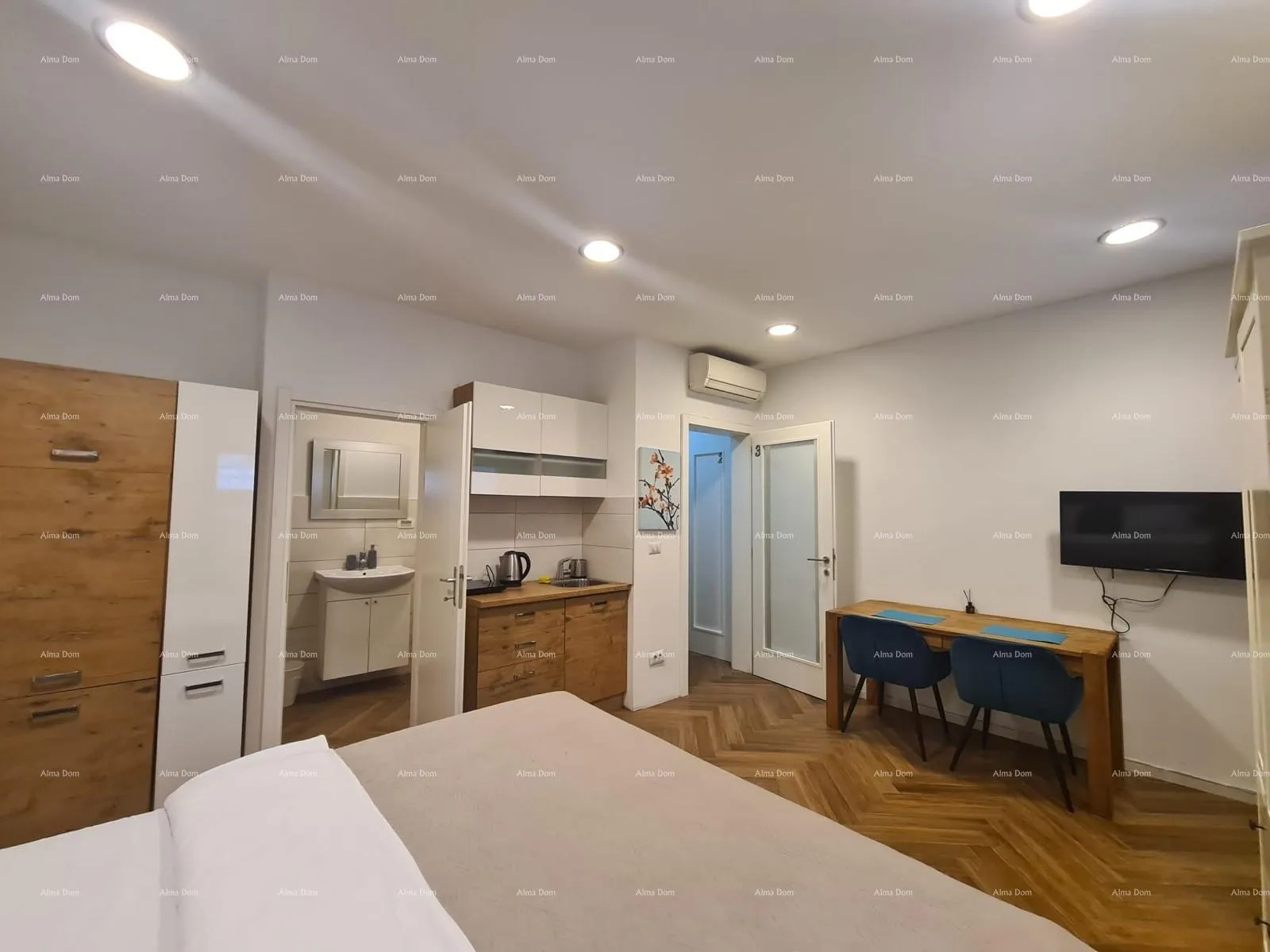 stan prodaja stana s dva apartmana – pula - slika 5