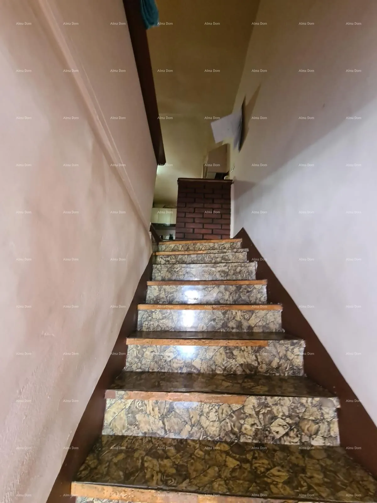 kuća kuća, centar buja, 106 m² - slika 31