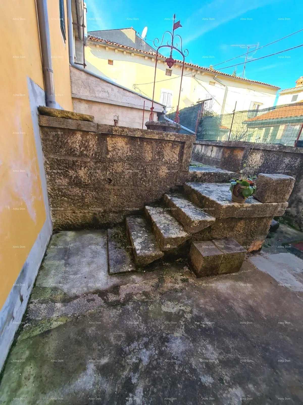 kuća prodaja - prelijepa, renovirana istarska kuća u centru, marčana! - slika 33